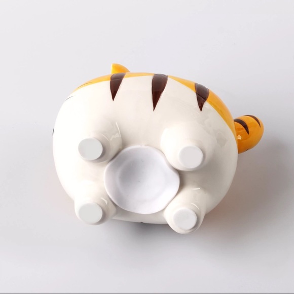 Cat Lady Piggy Bank - Picture 2 of 3